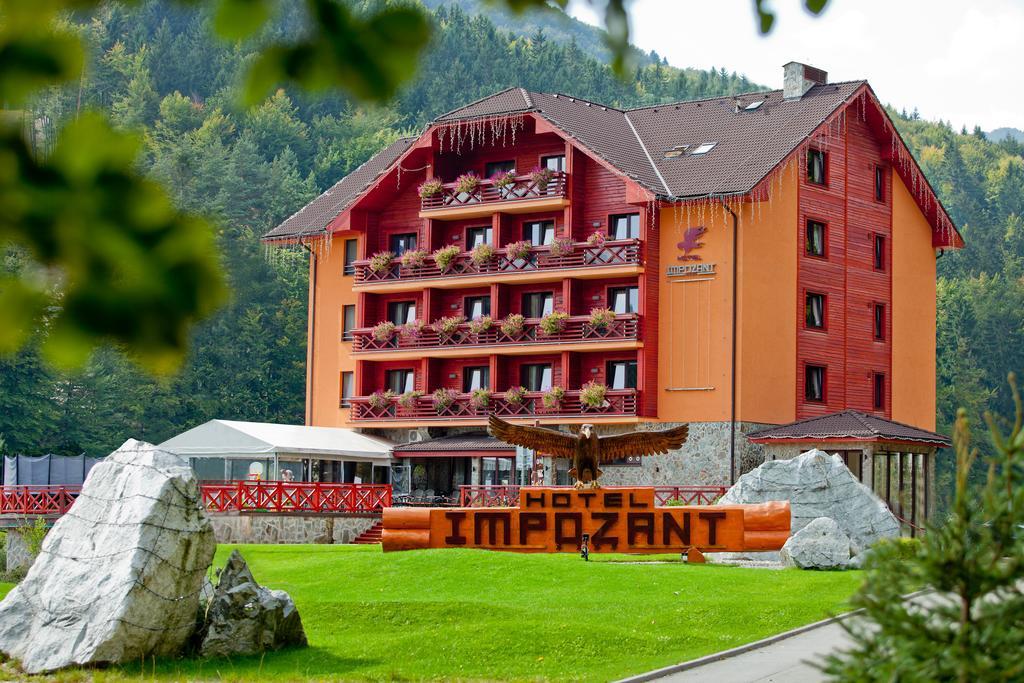 Hotel Impozant Valča Εξωτερικό φωτογραφία